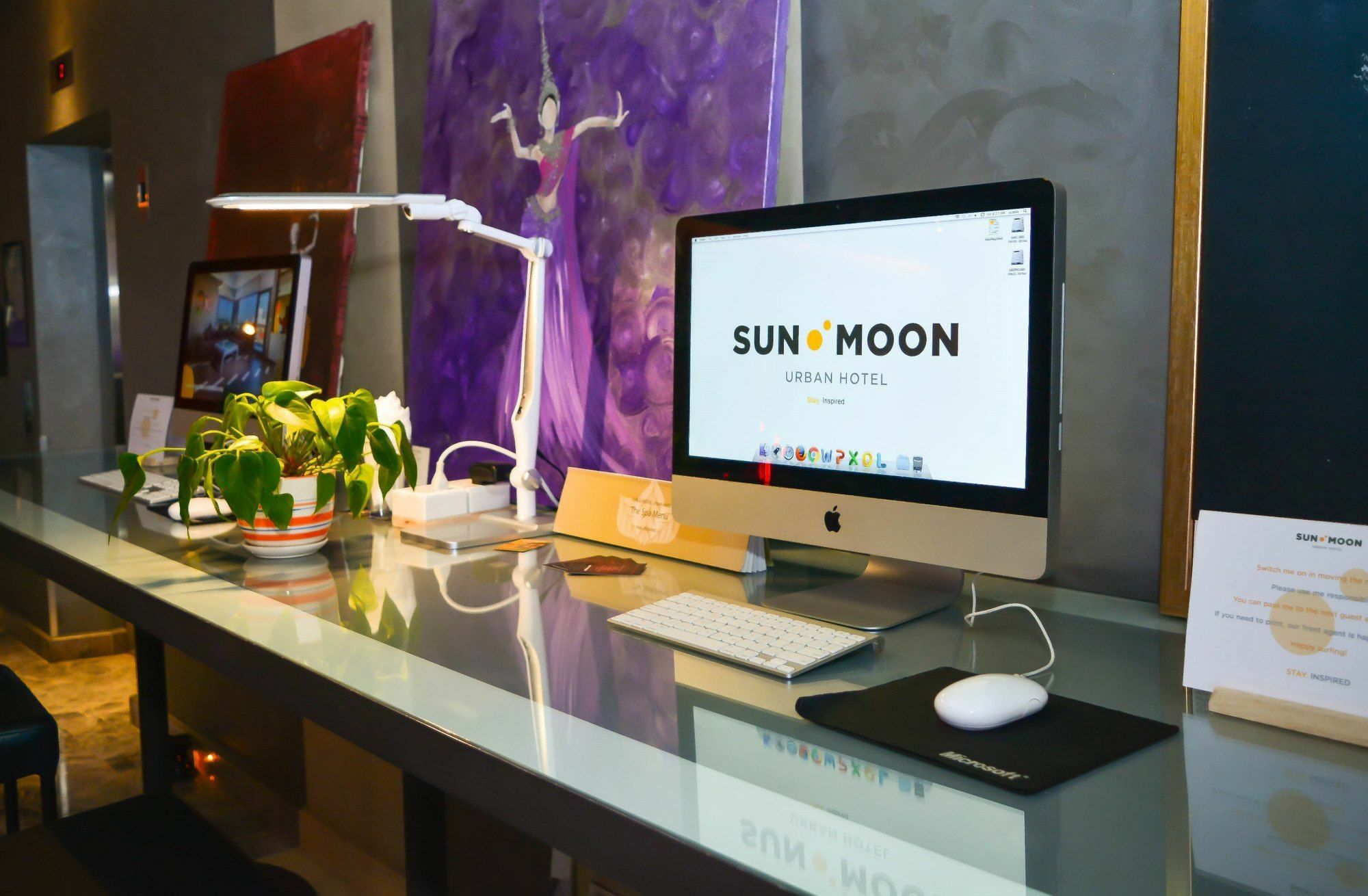 Sun & Moon, Urban Hotel Phnom Penh Exterior photo